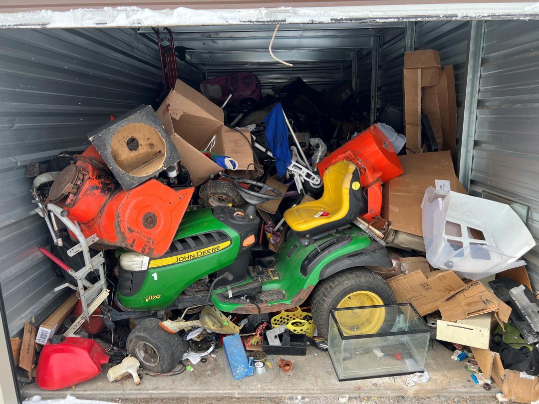 Storage Unit Auction in Sioux Falls, SD at New Prairie Storage W